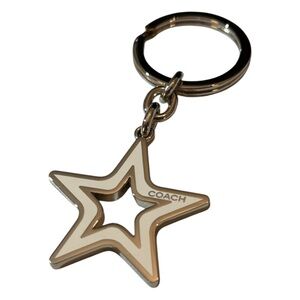 Vintage Coach White & Silver Open Star Enamel Key Ring